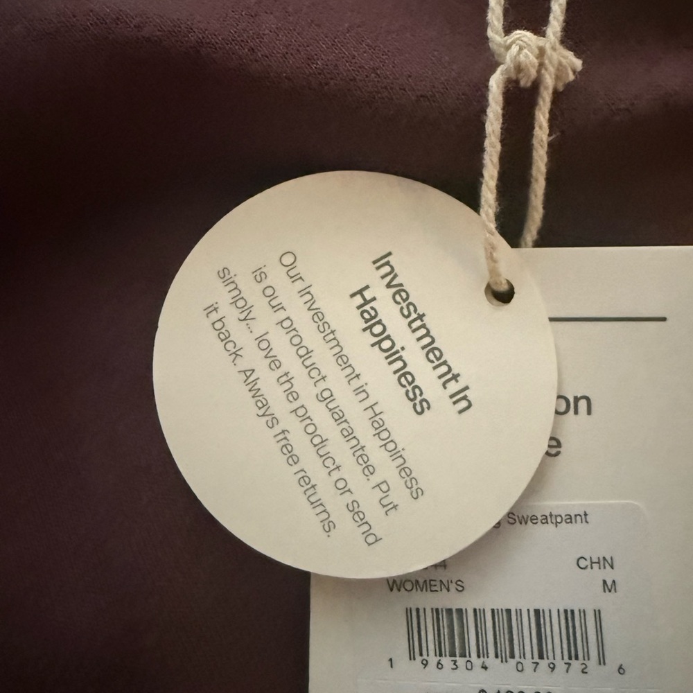 Vuori Sedona Wideleg Sweatpant
Chestnut - Picture 4 of 6